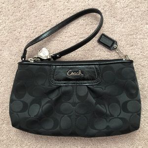 Coach Signature Clutch Wristlet Purse Wallet